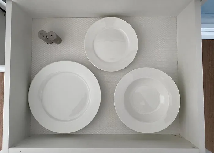 Marisa Hvar Iii * Χβαρ